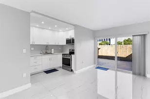 5925 SW 36th Ct, Davie, FL 33314 - Photo 2