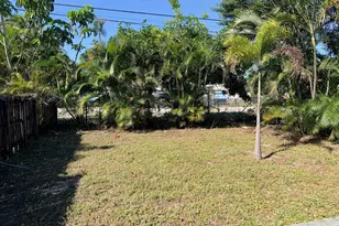 4385 NE 13th Ave, Oakland Park, FL 33334 - Photo 22