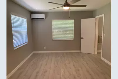 4385 NE 13th Avenue, Oakland Park, FL 33334 - Photo 14