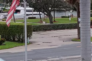 1110 N Riverside Dr, Pompano Beach, FL 33062 - Photo 16