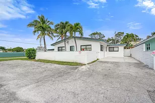2500 NE 16th Ave, Wilton Manors, FL 33305 - Photo 30