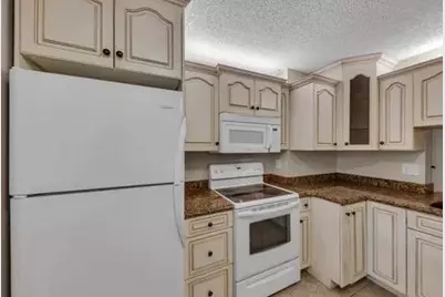 3642 NW 95th Terrace #2K, Sunrise, FL 33351 - Photo 4