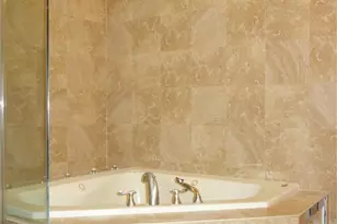 4106 Carriage Dr, Pompano Beach, FL 33069 - Photo 8