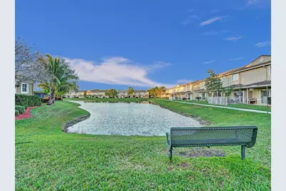 9075 Plymouth Place #9075, Tamarac, FL 33321 - Photo 18