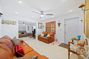 466 E 62nd St, Hialeah, FL 33013 - Photo 4