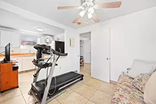 466 E 62nd St, Hialeah, FL 33013 - Photo 22