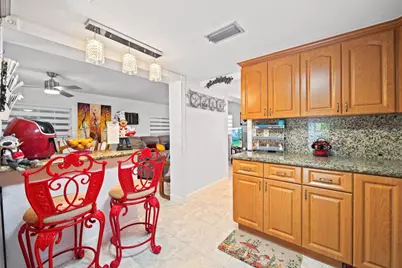 466 E 62nd Street, Hialeah, FL 33013 - Photo 8