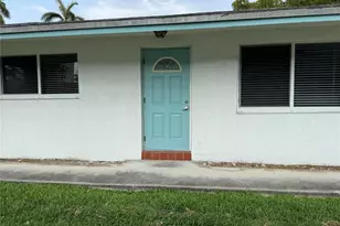 223 SE 1st St, Dania Beach, FL 33004 - Photo 2