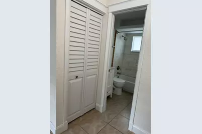 223 SE 1 Street #Rear, Dania Beach, FL 33004 - Photo 10