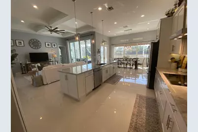 454 SW Vista Lake Drive, Port Saint Lucie, FL 34953 - Photo 4