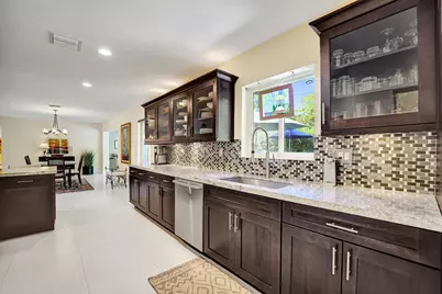 2649 NE 27th Terrace, Fort Lauderdale, FL 33306 - Photo 8