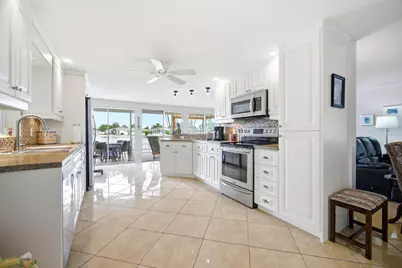 5555 Lakeshore Drive, Fort Lauderdale, FL 33312 - Photo 20