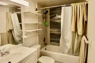 4164 N Inverrary Dr, Lauderhill, FL 33319 - Photo 14