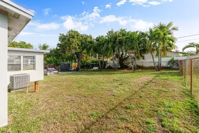 1475 7th Street, West Palm Beach, FL 33401 - Photo 8