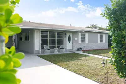 1475 7th Street, West Palm Beach, FL 33401 - Photo 2