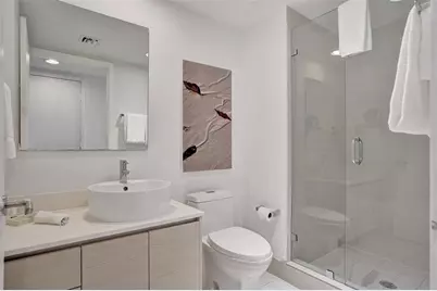 [Address not provided], Hallandale Beach, FL 33009 - Photo 4