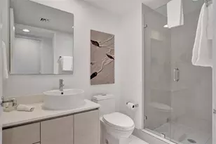 [Address not provided], Hallandale Beach, FL 33009 - Photo 4