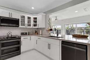 5702 Melaleuca Dr, Tamarac, FL 33319 - Photo 20