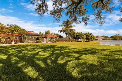 5702 Melaleuca Drive, Tamarac, FL 33319 - Photo 46