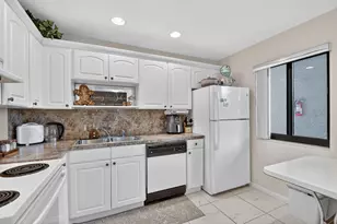 4272 Deste Ct, Lake Worth, FL 33467 - Photo 2