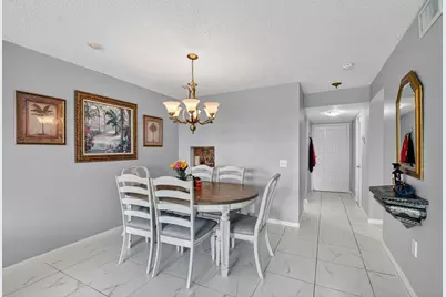 4272 Deste Court #106, Lake Worth, FL 33467 - Photo 8