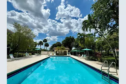 7653 NW 79 Avenue #110, Tamarac, FL 33321 - Photo 16
