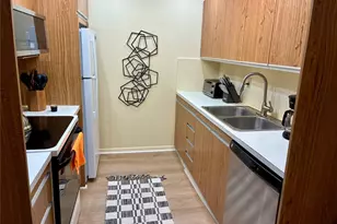 2301 Lucaya Ln, Pompano Beach, FL 33066 - Photo 8