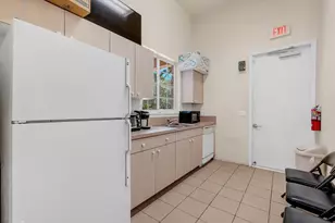 7501 S Aragon Blvd, Sunrise, FL 33313 - Photo 34