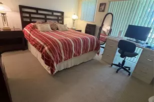 11183 NW 7th St, Miami, FL 33172 - Photo 6