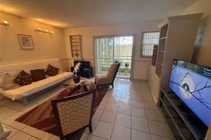 11183 NW 7th St, Miami, FL 33172 - Photo 2