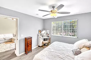 2131 SE 10th Ave, Fort Lauderdale, FL 33316 - Photo 16