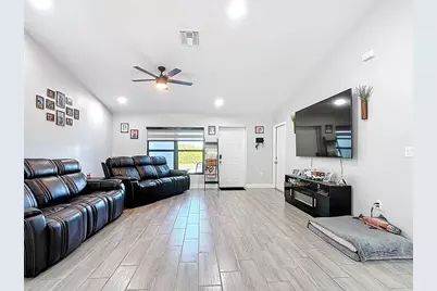 3045 E Briarwood Circle, Port Labelle, FL 33935 - Photo 4