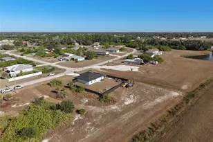 3045 E Briarwood Cir, Port Labelle, FL 33935 - Photo 24