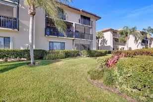 270 Captains Walk, Delray Beach, FL 33483 - Photo 6