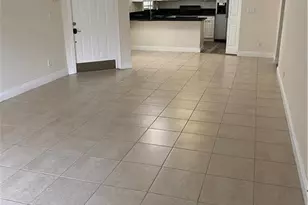 16150 Emerald Cove Rd, Weston, FL 33331 - Photo 4