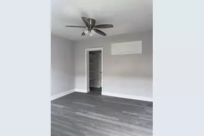 731 NW 56th Street #101, Miami, FL 33127 - Photo 6