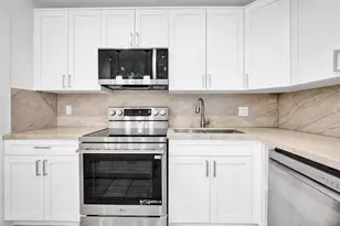 4040 N Hills Dr, Hollywood, FL 33021 - Photo 8