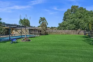 895 NW 87th Ave, Coral Springs, FL 33071 - Photo 44