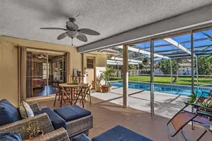 895 NW 87th Ave, Coral Springs, FL 33071 - Photo 10