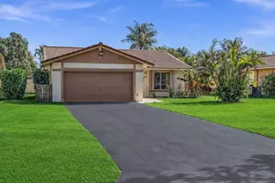 895 NW 87th Ave, Coral Springs, FL 33071 - Photo 6