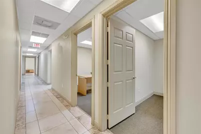 1400 E Oakland Park Boulevard #103, Oakland Park, FL 33334 - Photo 16