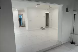 421 NE 21st Ct, Wilton Manors, FL 33305 - Photo 8