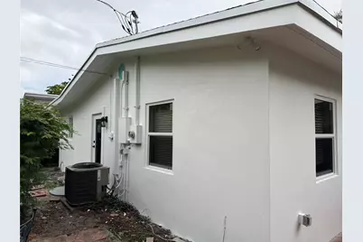 421 NE 21st Court, Wilton Manors, FL 33305 - Photo 18