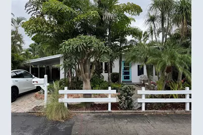 421 NE 21st Court, Wilton Manors, FL 33305 - Photo 2