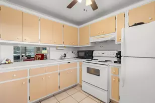 2881 NW 47th Terrace, Lauderdale Lakes, FL 33313 - Photo 36