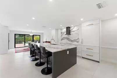 10486 Boca Woods Lane, Boca Raton, FL 33428 - Photo 6