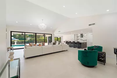 10486 Boca Woods Lane, Boca Raton, FL 33428 - Photo 16