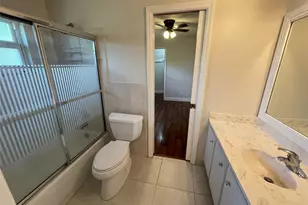 7308 NW 81st St, Tamarac, FL 33321 - Photo 22