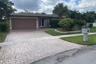 7308 NW 81st St, Tamarac, FL 33321 - Photo 1