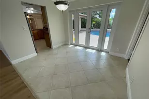 7308 NW 81st St, Tamarac, FL 33321 - Photo 8